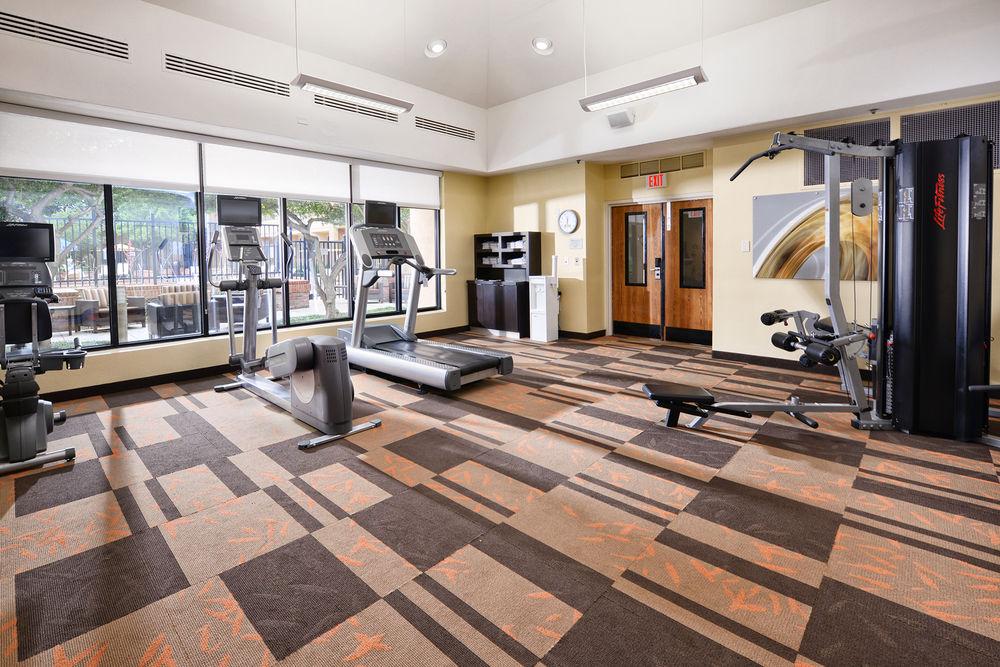 Courtyard By Marriott Dallas Richardson At Spring Valley Exterior photo